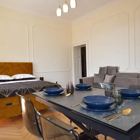 Romeo&juliet Apartment *
