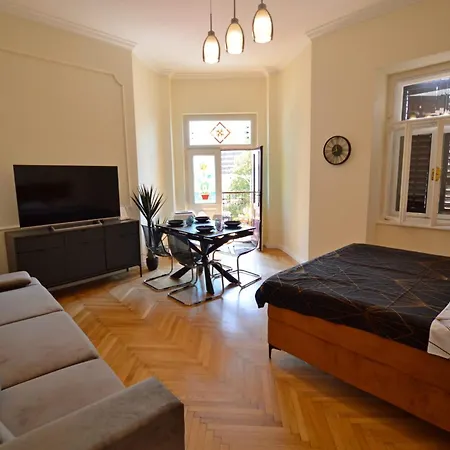 Apartment Romeo&juliet *